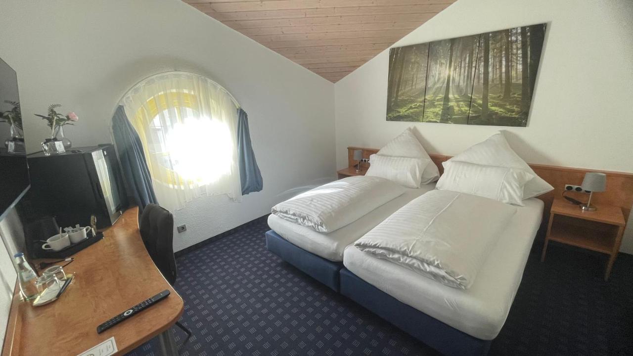 Krystall Hotel Filderstadt Exterior photo
